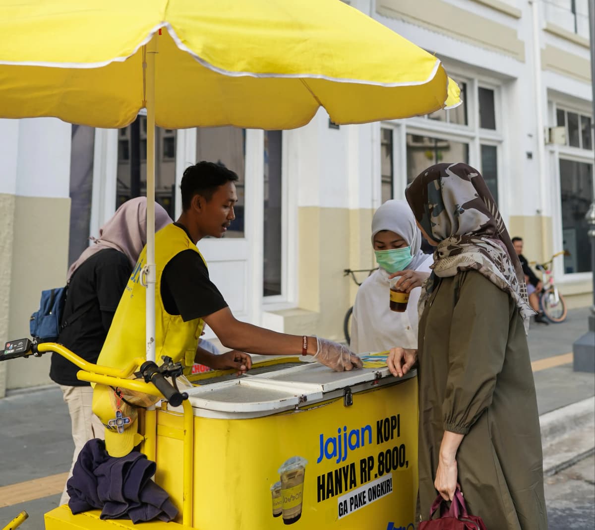 Tentang Jajjan 7